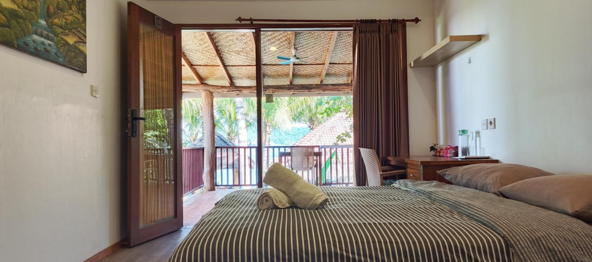 Castaway Surf Retreat 1 Hotel Sekongkang Екстериор снимка
